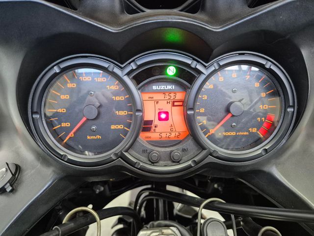 suzuki - v-strom-650