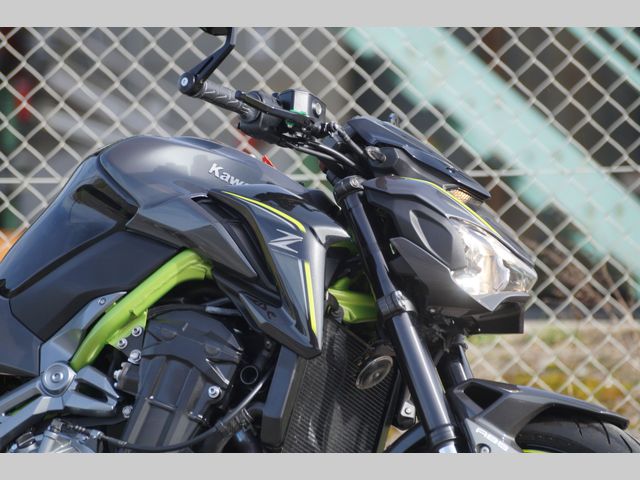 kawasaki - z900