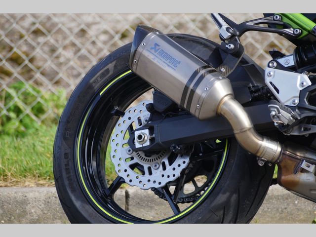 kawasaki - z900