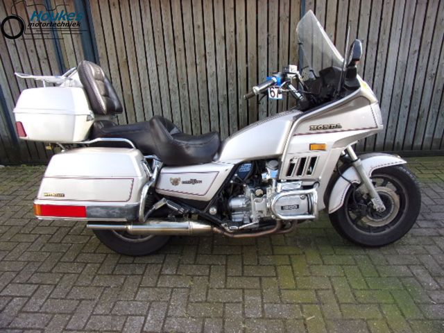 honda - gl-1200-interstate