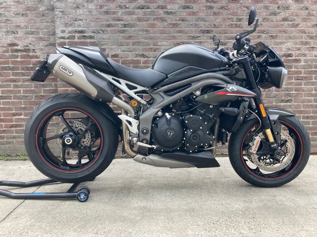 triumph - speed-triple-rs