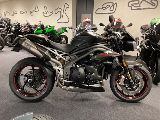 triumph - speed-triple-rs