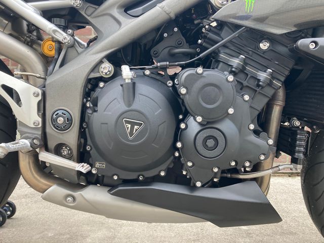 triumph - speed-triple-rs