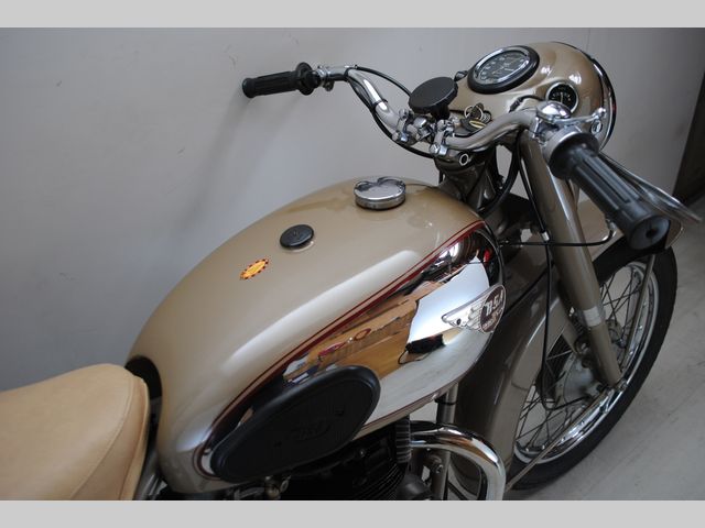 bsa - a7