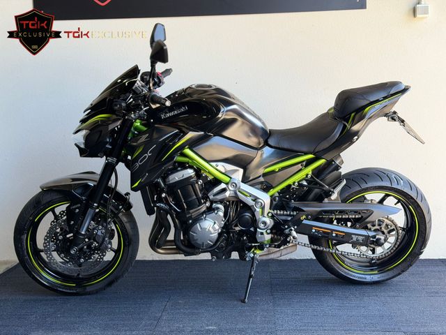 kawasaki - z900