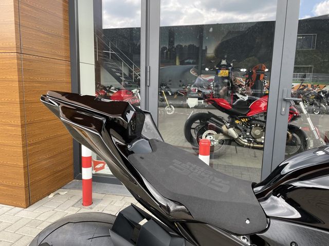 yamaha - yzf-r6-race