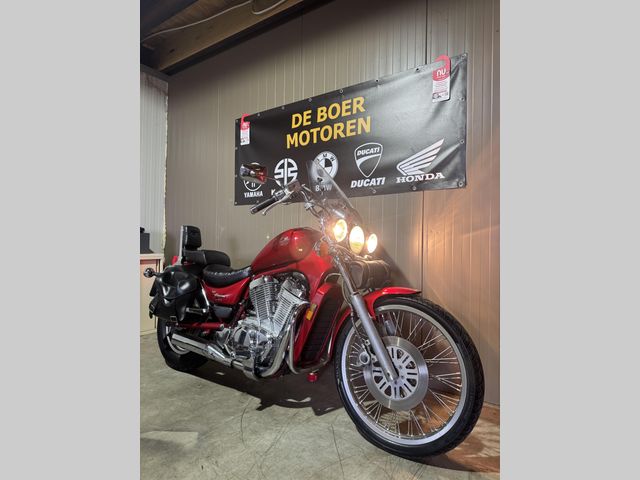 suzuki - vs-800-intruder