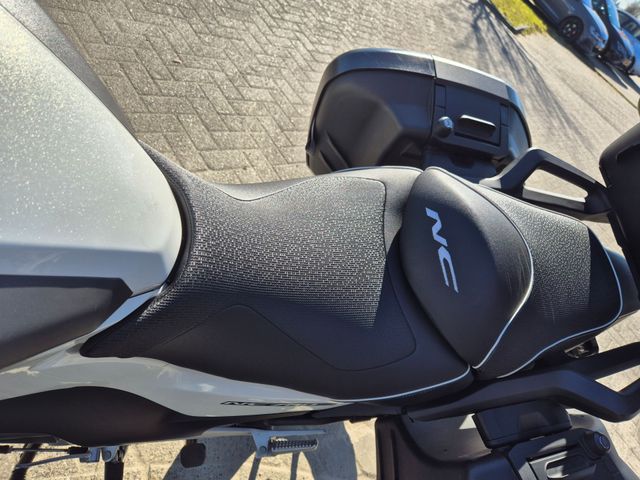 honda - nc-700-s-c-abs