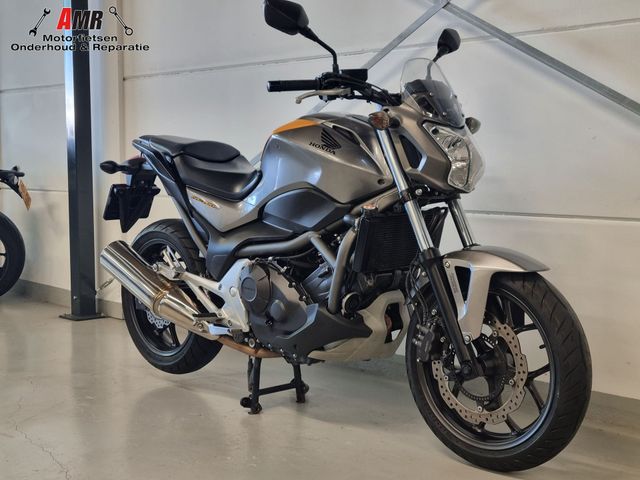 honda - nc-700-s-c-abs