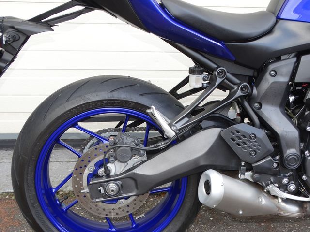 yamaha - mt-07-y-amt