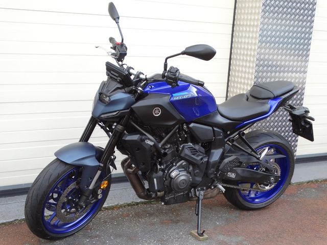 yamaha - mt-07-y-amt