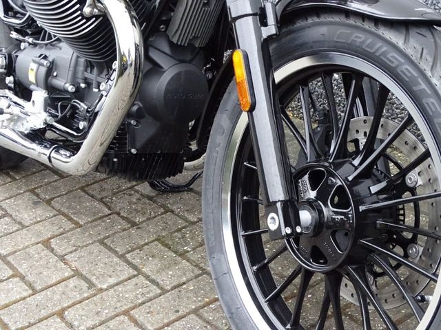 moto-guzzi - v-9-roamer