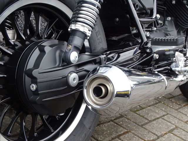 moto-guzzi - v-9-roamer
