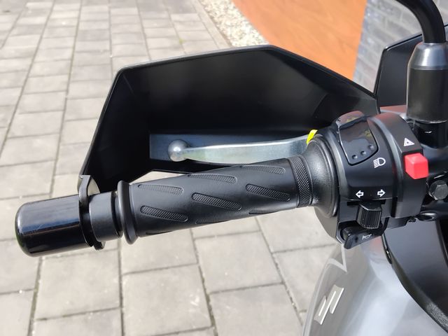 suzuki - v-strom-dl-650-abs