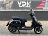 VESPA GTS SUPER 300