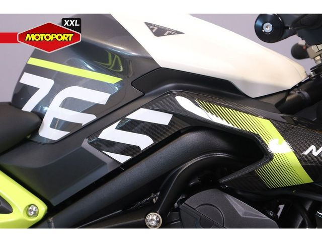 triumph - street-triple-rs