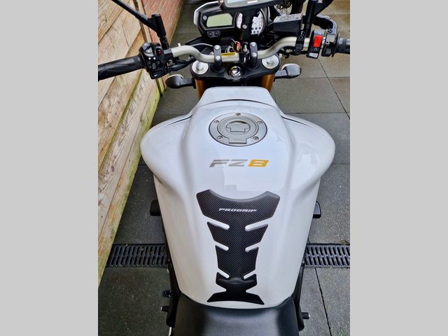 yamaha - fz-8-abs