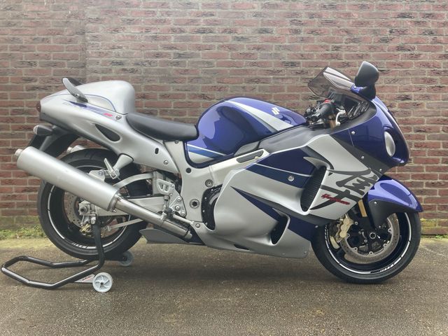 suzuki - gsx-r-1300-hayabusa