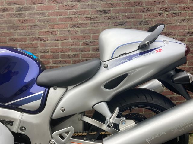 suzuki - gsx-r-1300-hayabusa