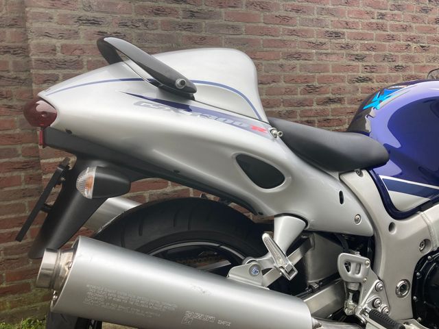suzuki - gsx-r-1300-hayabusa