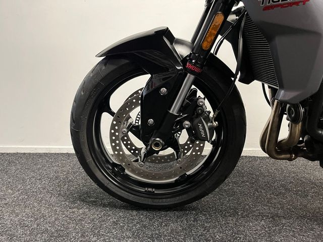triumph - tiger-sport-660