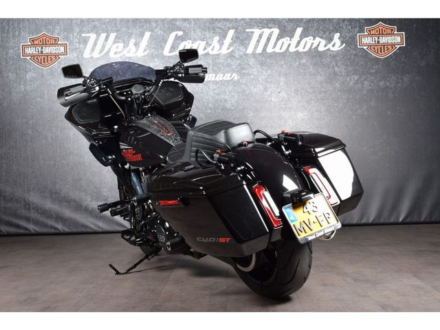 harley-davidson - cvo-road-glide-st
