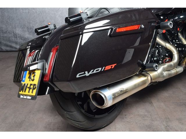 harley-davidson - cvo-road-glide-st