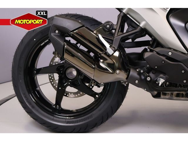 bmw - r-1300-r