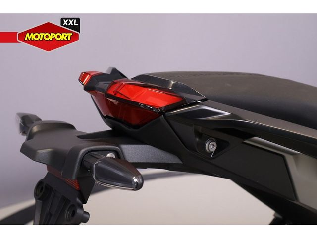 bmw - r-1300-r