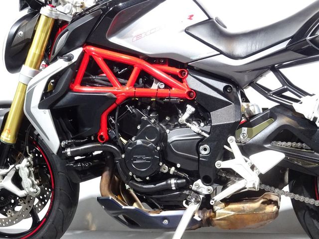 mv-agusta - brutale-800-rr