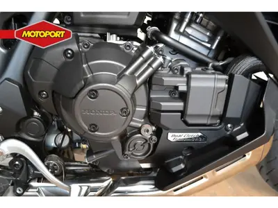 HONDA NT 1100 DCT – foto 2