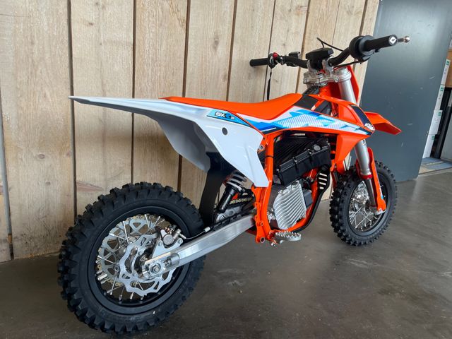 ktm - sx-e3