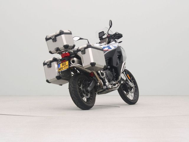 bmw - f-900-gs-adventure