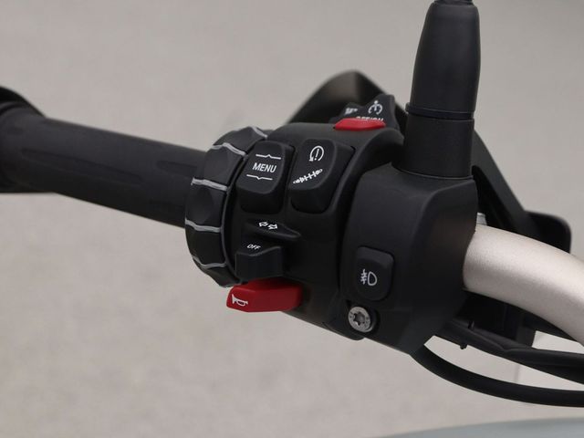 bmw - f-900-gs-adventure