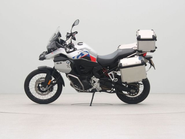 bmw - f-900-gs-adventure