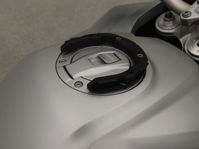 bmw - f-900-gs-adventure