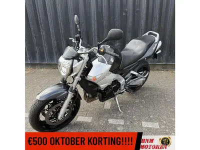 SUZUKI GSR 600 – foto 4