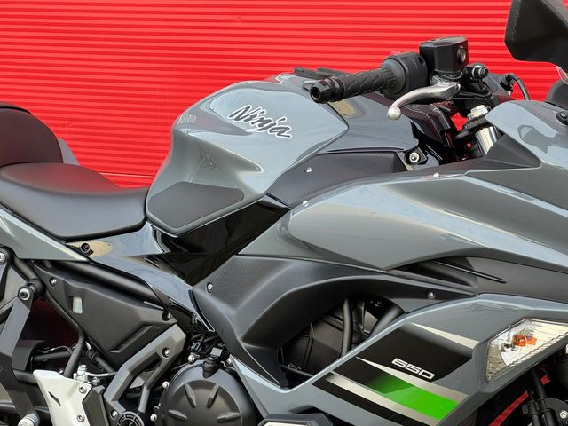 kawasaki - ninja-650