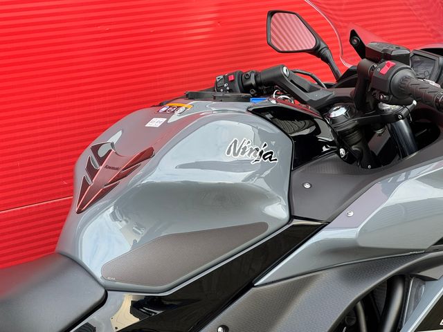 kawasaki - ninja-650