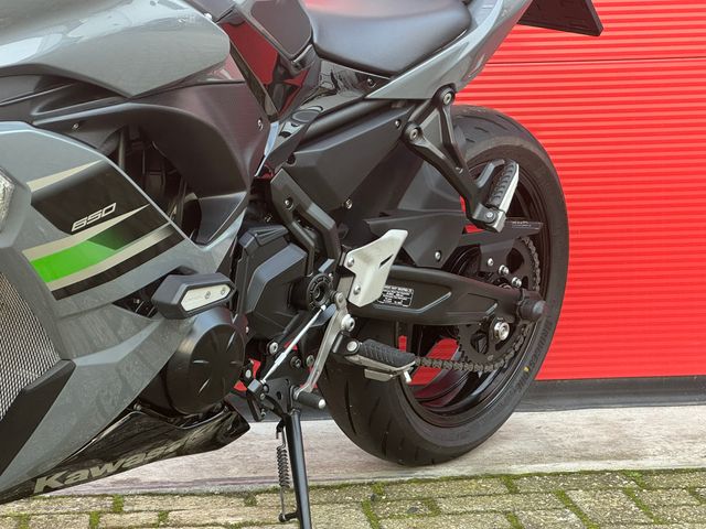 kawasaki - ninja-650