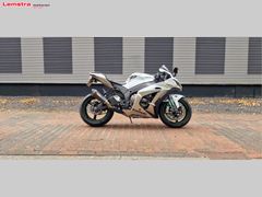 KAWASAKI NINJA ZX-10R