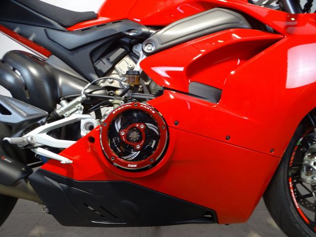 ducati - panigale-v4