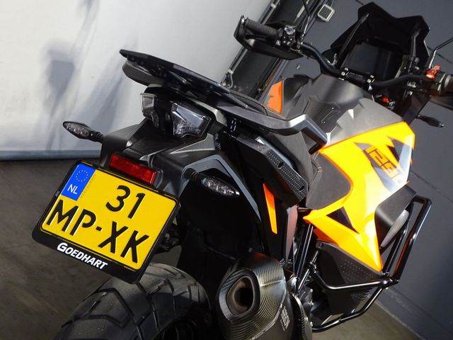 ktm - 1290-super-adventure-s