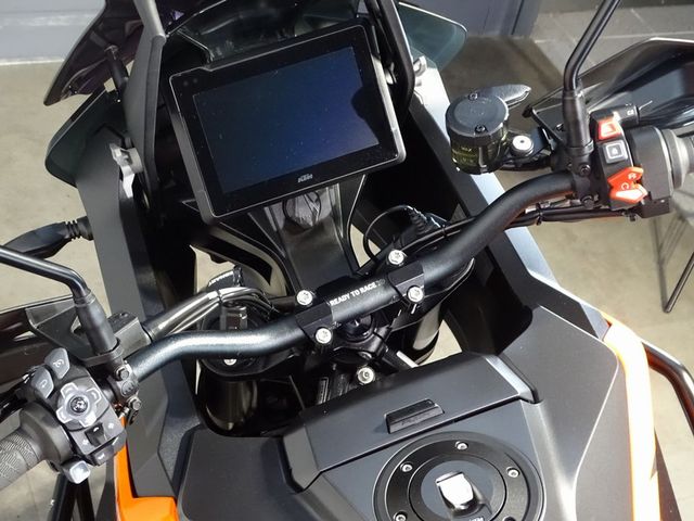 ktm - 1290-super-adventure-s