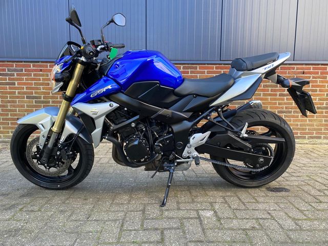 suzuki - gsr-750-a