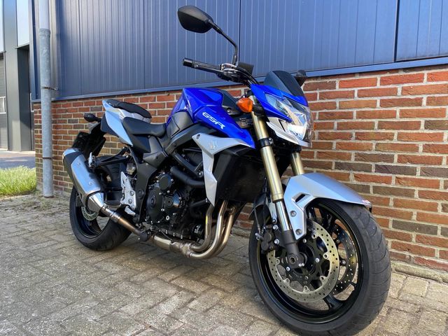 suzuki - gsr-750-a