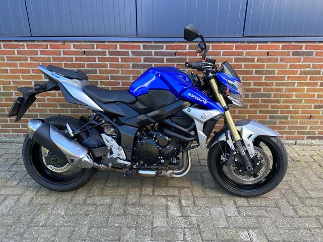 suzuki - gsr-750-a