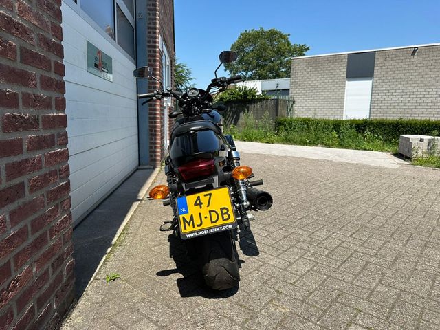 harley-davidson - street-750