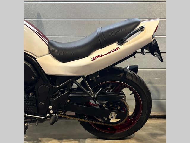 suzuki - gsf-600-n-bandit