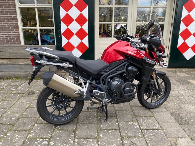 triumph - tiger-explorer